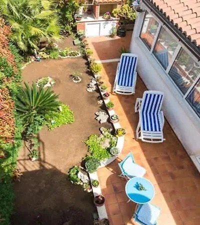 Oasis With Terrace Апартаменты *